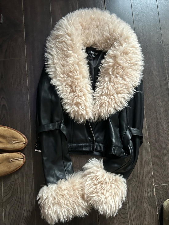 Kiss Jackets & Blazers - Dolls Kill Black Faux Leather Jacket with Cream Faux Fur Collar and Cuffs